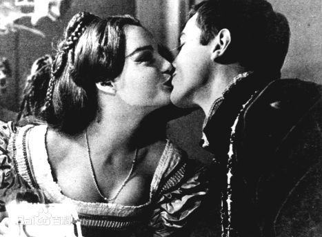 罗密·施奈德(Romy Schneider)与阿兰·德龙前后照片