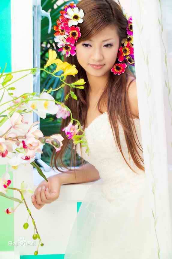 沈丽君(MIKI)生活照图片图册