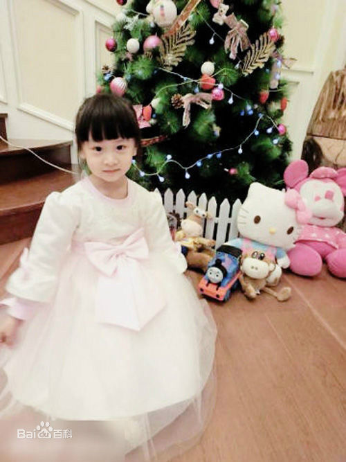 田雨橙(Cindy)可爱的森碟壁纸壁纸