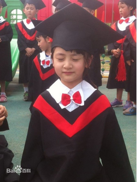 田雨橙(Cindy)可爱的森碟壁纸壁纸