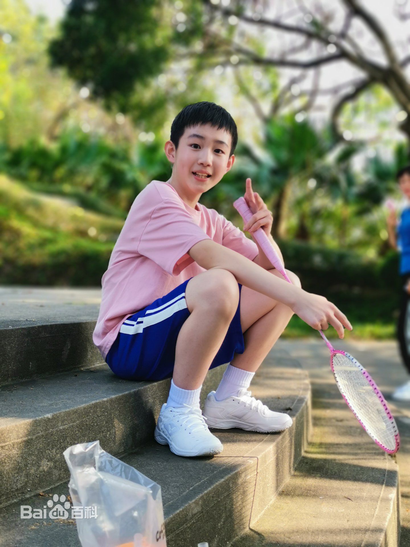 最新于垚在电视剧《极限17 羽你同行》中的壁纸