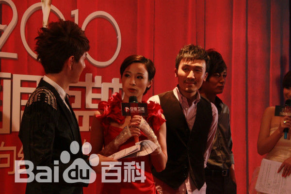 赵煊合影素颜照壁纸