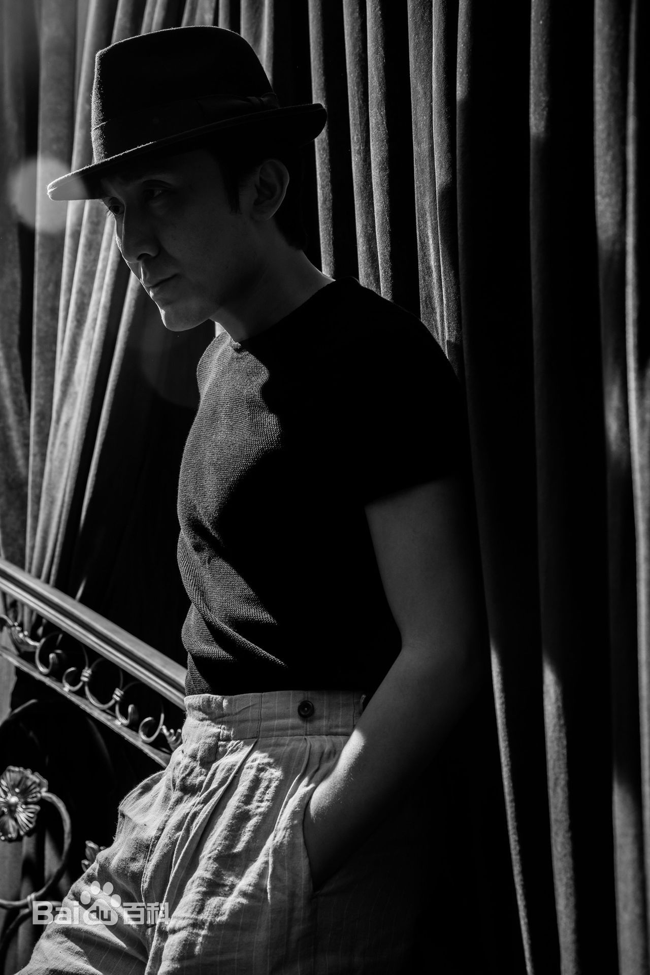 赵煊概述图册生活照