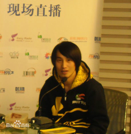 韩喜(老E)与本山传媒副总裁著名演员刘流生活照