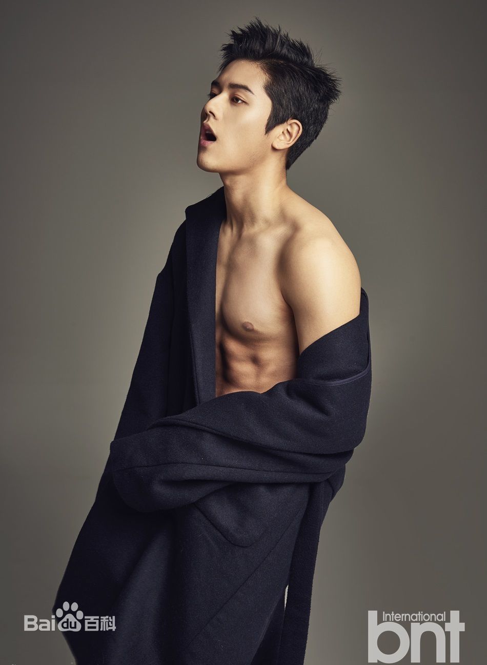 金桐俊(，Kim Dong Jun)最新壁纸