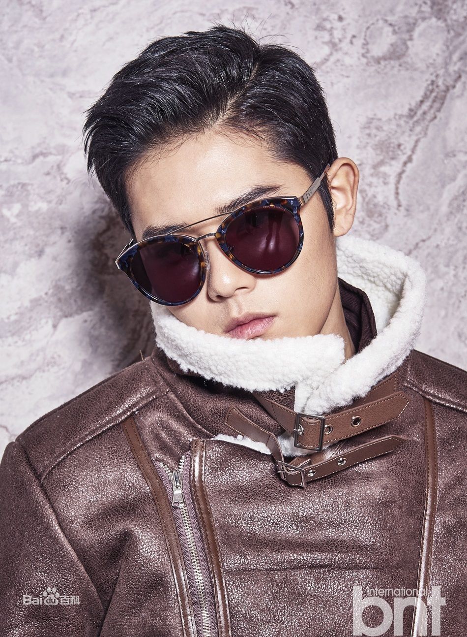 金桐俊(，Kim Dong Jun)最新壁纸