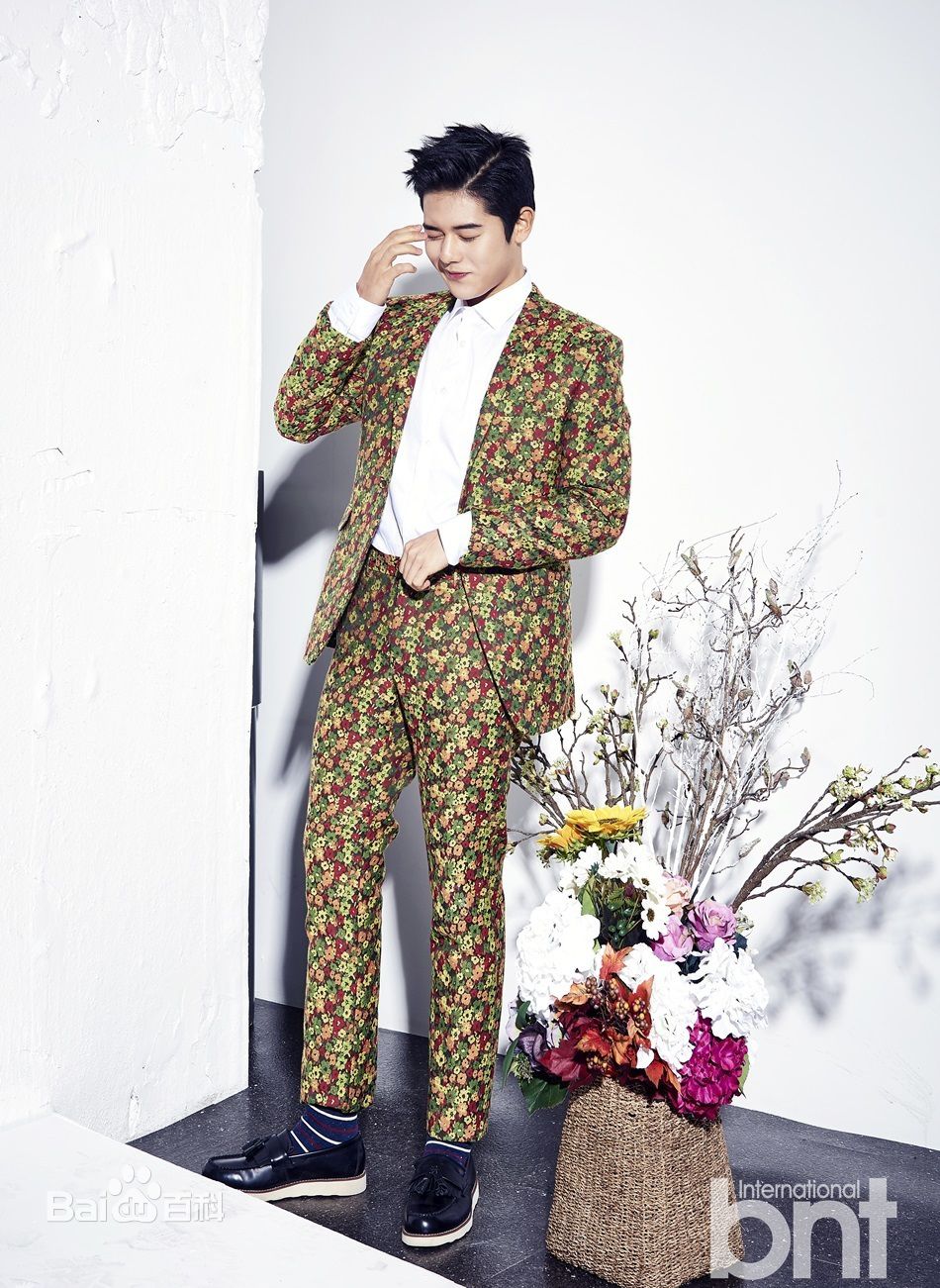 金桐俊(，Kim Dong Jun)最新壁纸