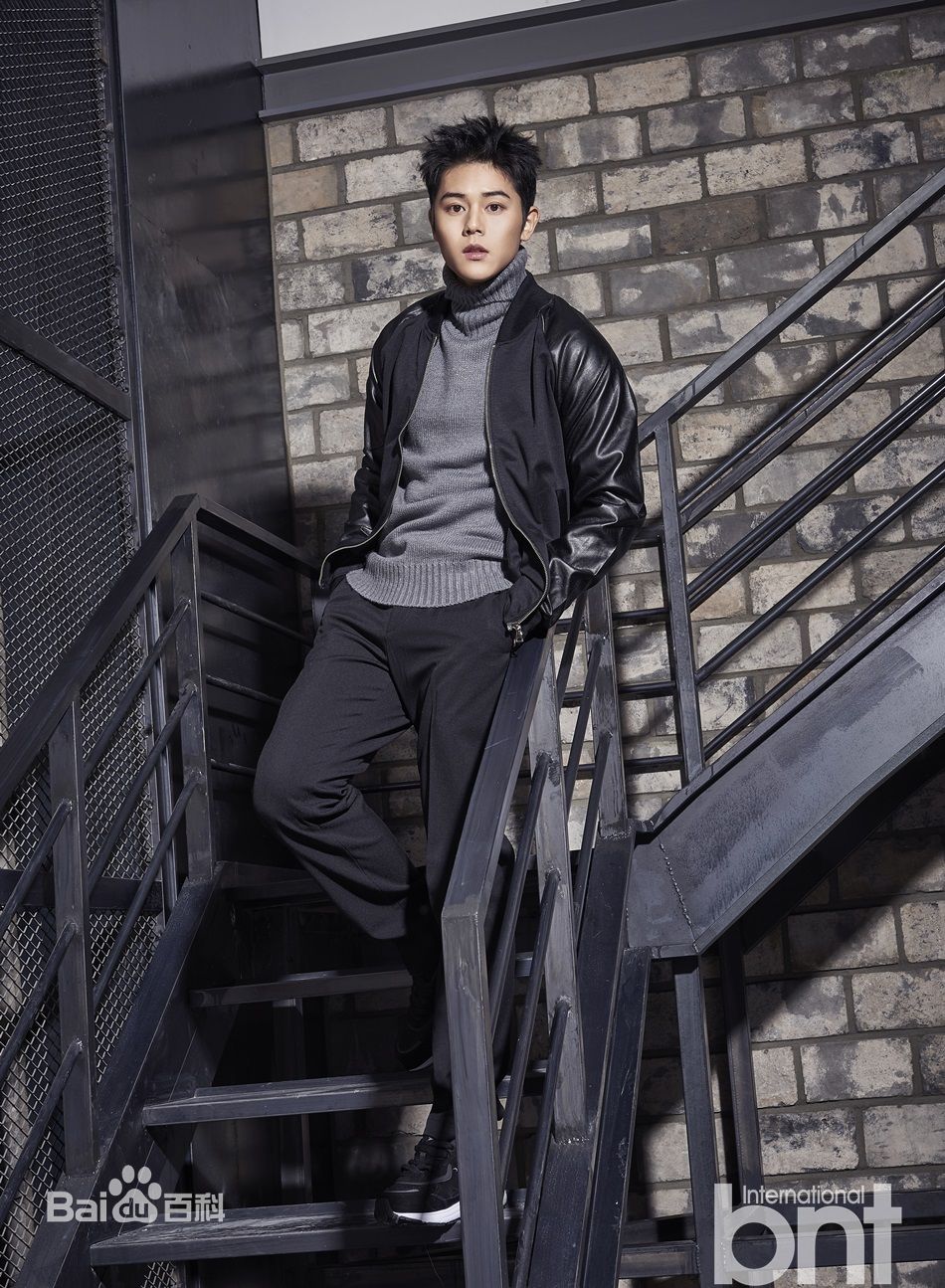 金桐俊(，Kim Dong Jun)最新壁纸