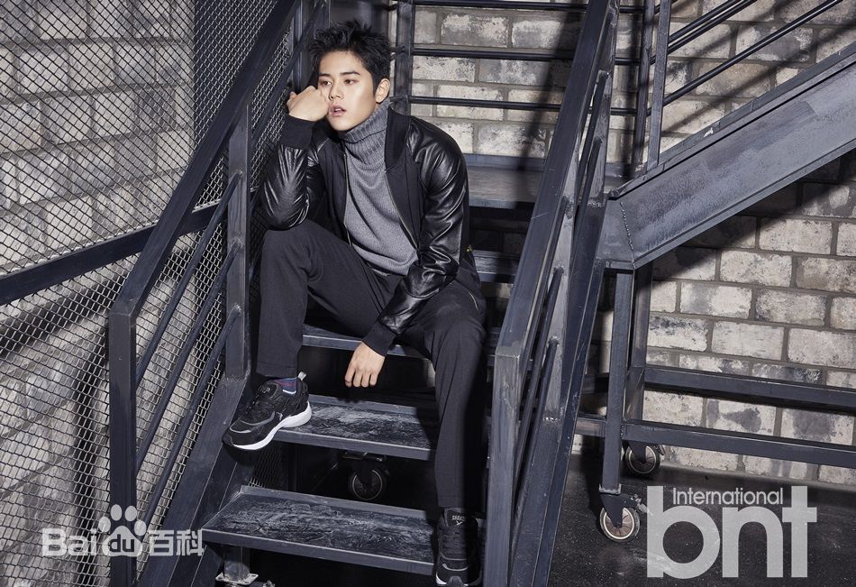 金桐俊(，Kim Dong Jun)最新壁纸