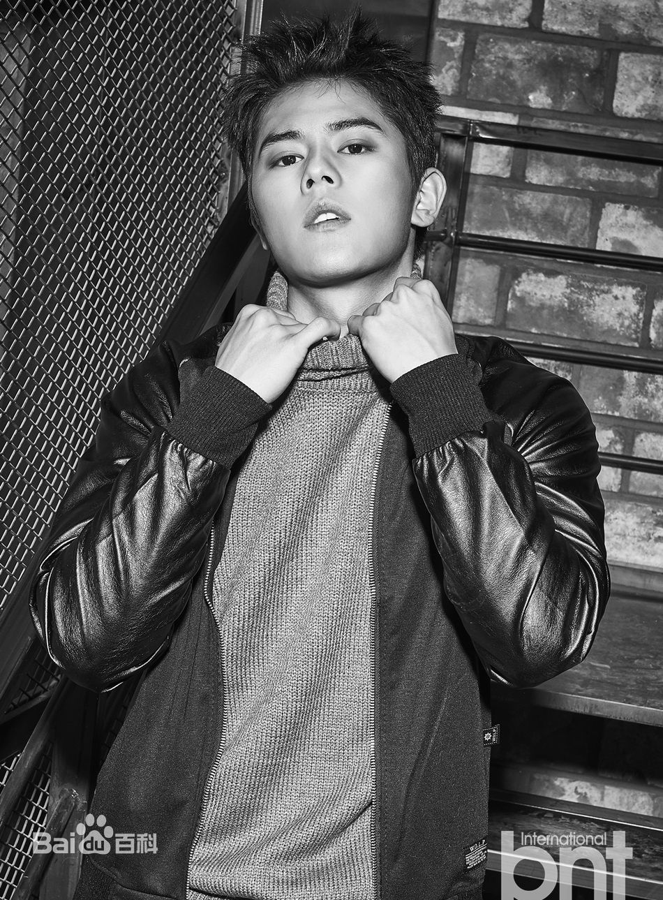 金桐俊(，Kim Dong Jun)最新壁纸