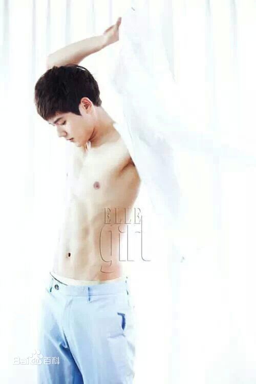 金桐俊(，Kim Dong Jun)肌肉图图片图集