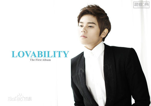 金桐俊(，Kim Dong Jun)2011年图片生活照相册