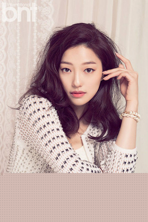 最新李艾儿（李伊）( /Lee El)壁纸