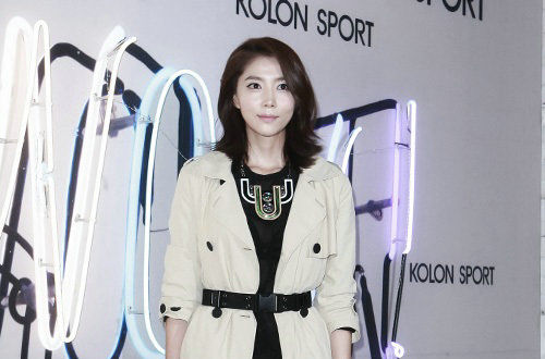 最新吴允儿( Oh Yoon Ah)性感图片