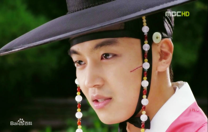 延宇振(Woo Jin Yeon 、ヨン·ウジン)阿娘使道传素颜照壁纸