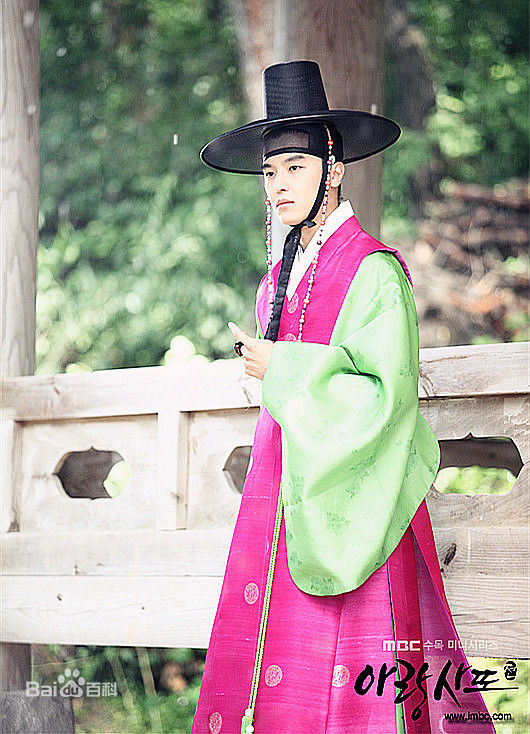 延宇振(Woo Jin Yeon 、ヨン·ウジン)阿娘使道传素颜照壁纸