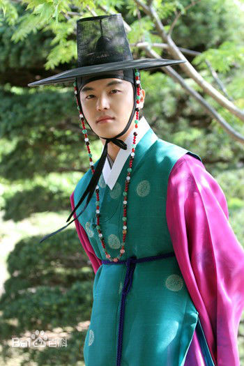延宇振(Woo Jin Yeon 、ヨン·ウジン)阿娘使道传素颜照壁纸