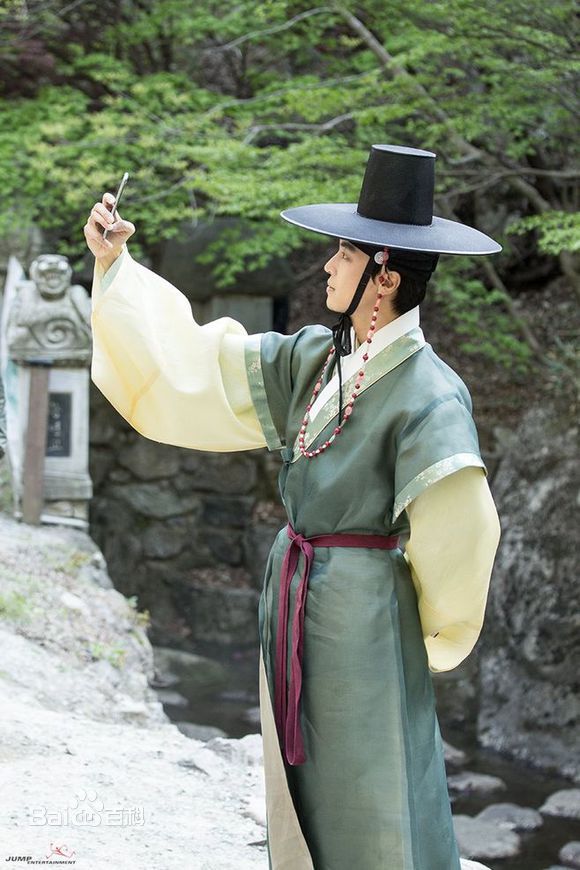 延宇振(Woo Jin Yeon 、ヨン·ウジン)七日的王妃生活照相册