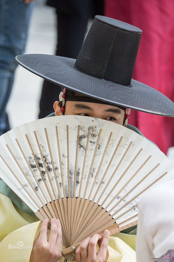 延宇振(Woo Jin Yeon 、ヨン·ウジン)七日的王妃生活照相册