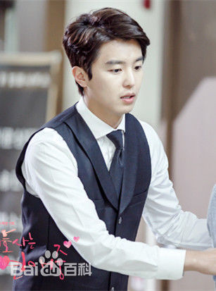 延宇振(Woo Jin Yeon 、ヨン·ウジン)离婚律师恋爱中素颜照相册