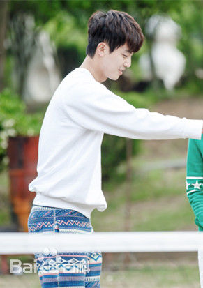 延宇振(Woo Jin Yeon 、ヨン·ウジン)离婚律师恋爱中素颜照相册