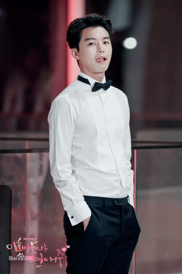 延宇振(Woo Jin Yeon 、ヨン·ウジン)离婚律师恋爱中素颜照相册