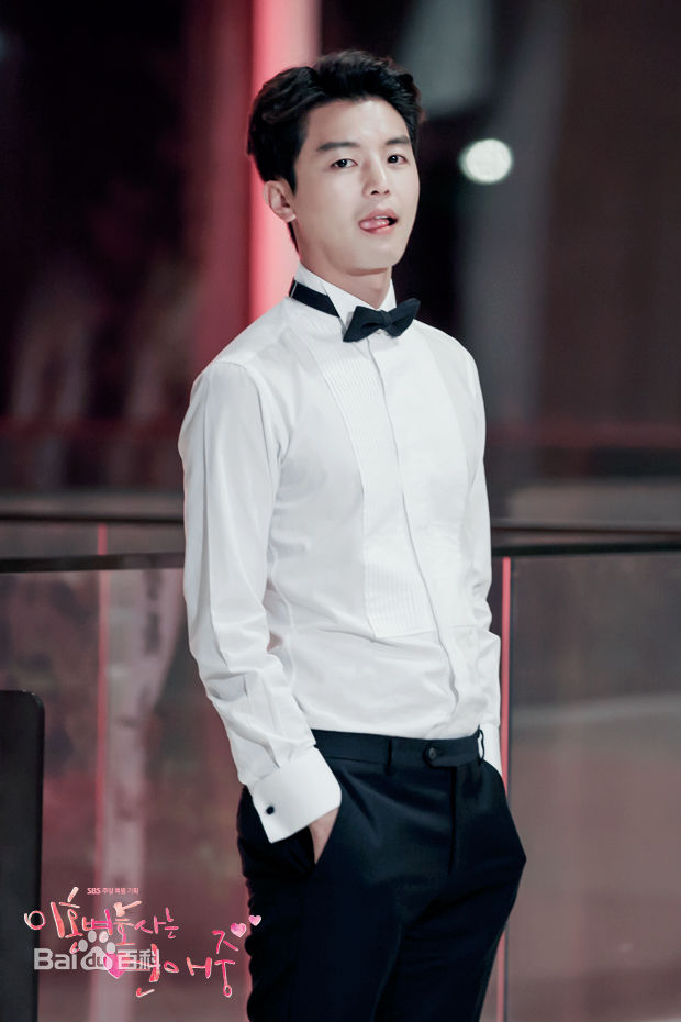 延宇振(Woo Jin Yeon 、ヨン·ウジン)离婚律师恋爱中素颜照相册