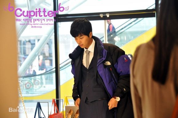 延宇振(Woo Jin Yeon 、ヨン·ウジン)当男人恋爱时生活照