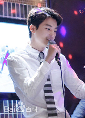 延宇振(Woo Jin Yeon 、ヨン·ウジン)当男人恋爱时生活照