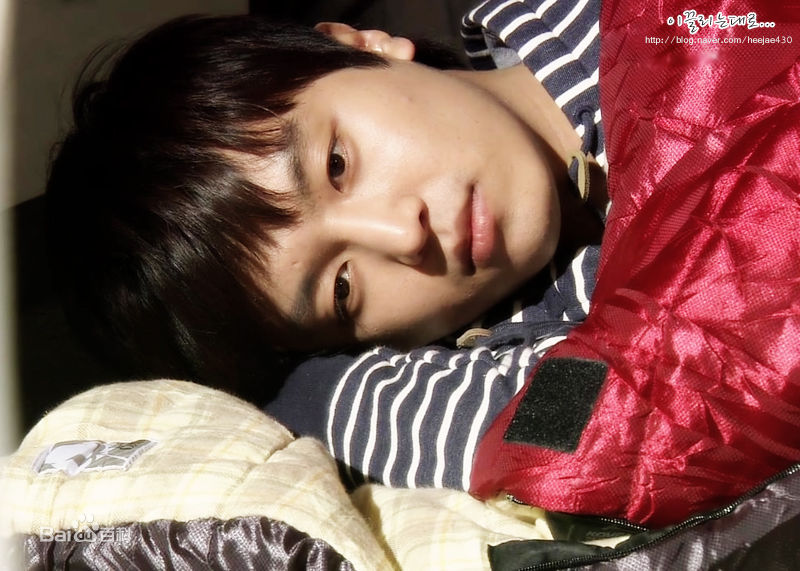 延宇振(Woo Jin Yeon 、ヨン·ウジン)普通的恋爱壁纸壁纸