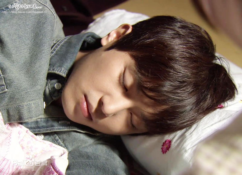 延宇振(Woo Jin Yeon 、ヨン·ウジン)普通的恋爱壁纸壁纸