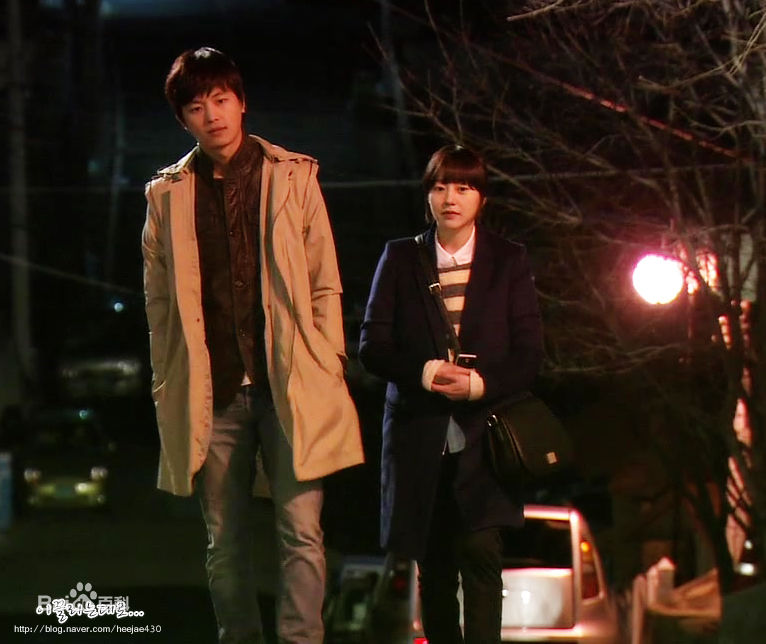 延宇振(Woo Jin Yeon 、ヨン·ウジン)普通的恋爱壁纸壁纸