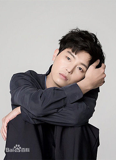 高清延宇振(Woo Jin Yeon 、ヨン·ウジン)性感图片