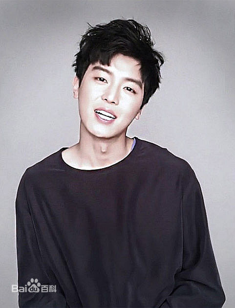 高清延宇振(Woo Jin Yeon 、ヨン·ウジン)性感图片