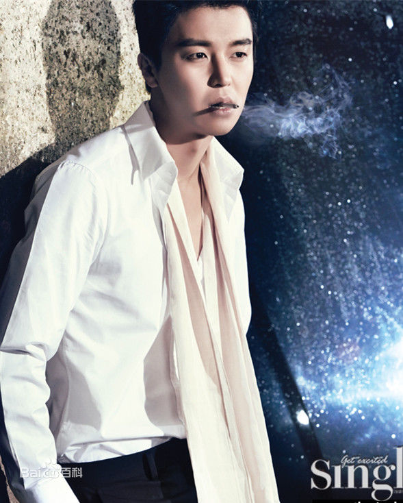 高清延宇振(Woo Jin Yeon 、ヨン·ウジン)性感图片