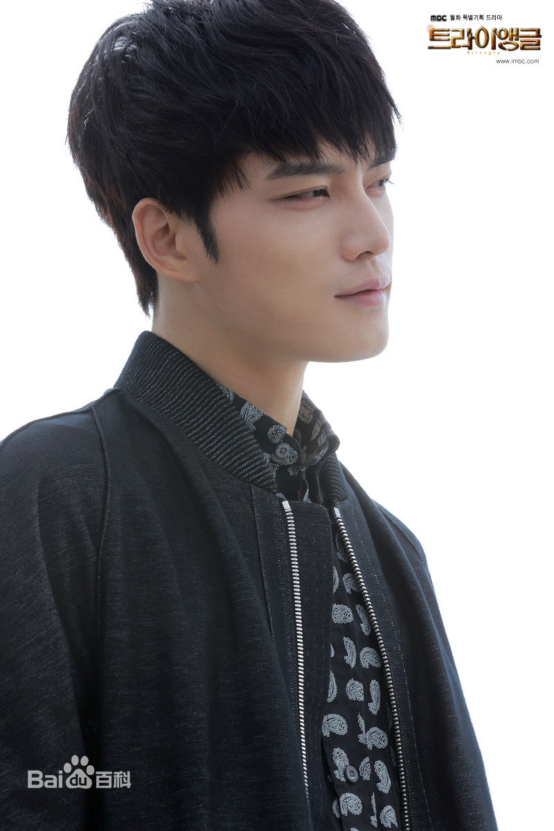 金在中(キム ジェジュン、Kim Jae Joong、Kim Jae Jung、JeJung、J-JUN)Triangle性感图片图集