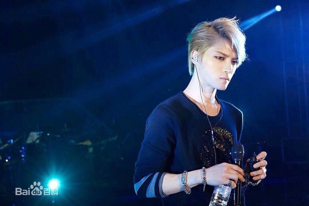 金在中(キム ジェジュン、Kim Jae Joong、Kim Jae Jung、JeJung、J-JUN)2013年演唱会素颜照壁纸