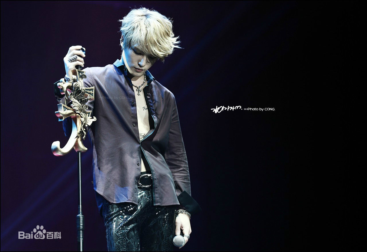 金在中(キム ジェジュン、Kim Jae Joong、Kim Jae Jung、JeJung、J-JUN)2013年演唱会素颜照壁纸