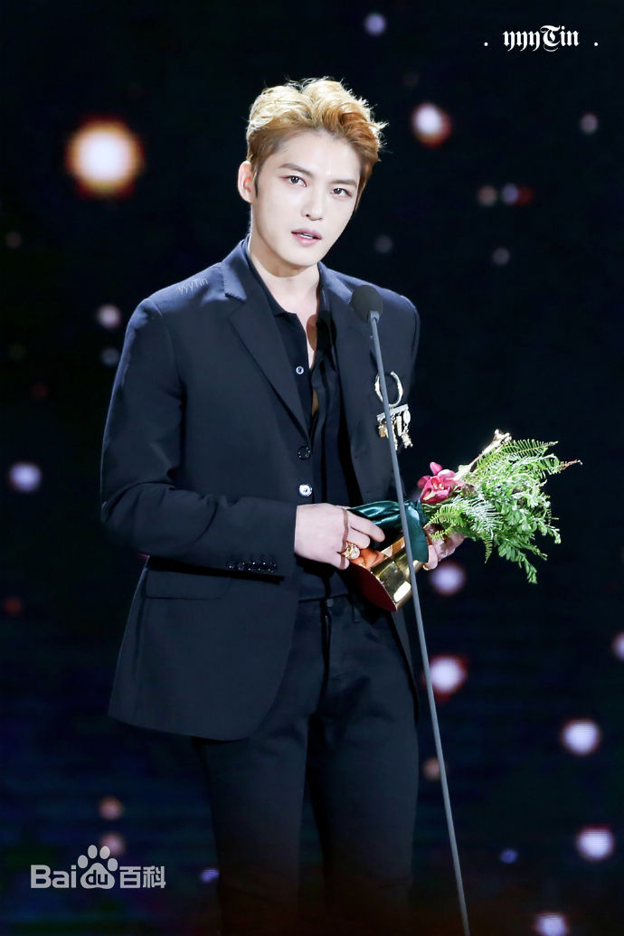 金在中(キム ジェジュン、Kim Jae Joong、Kim Jae Jung、JeJung、J-JUN)韩国金唱片大赏图册