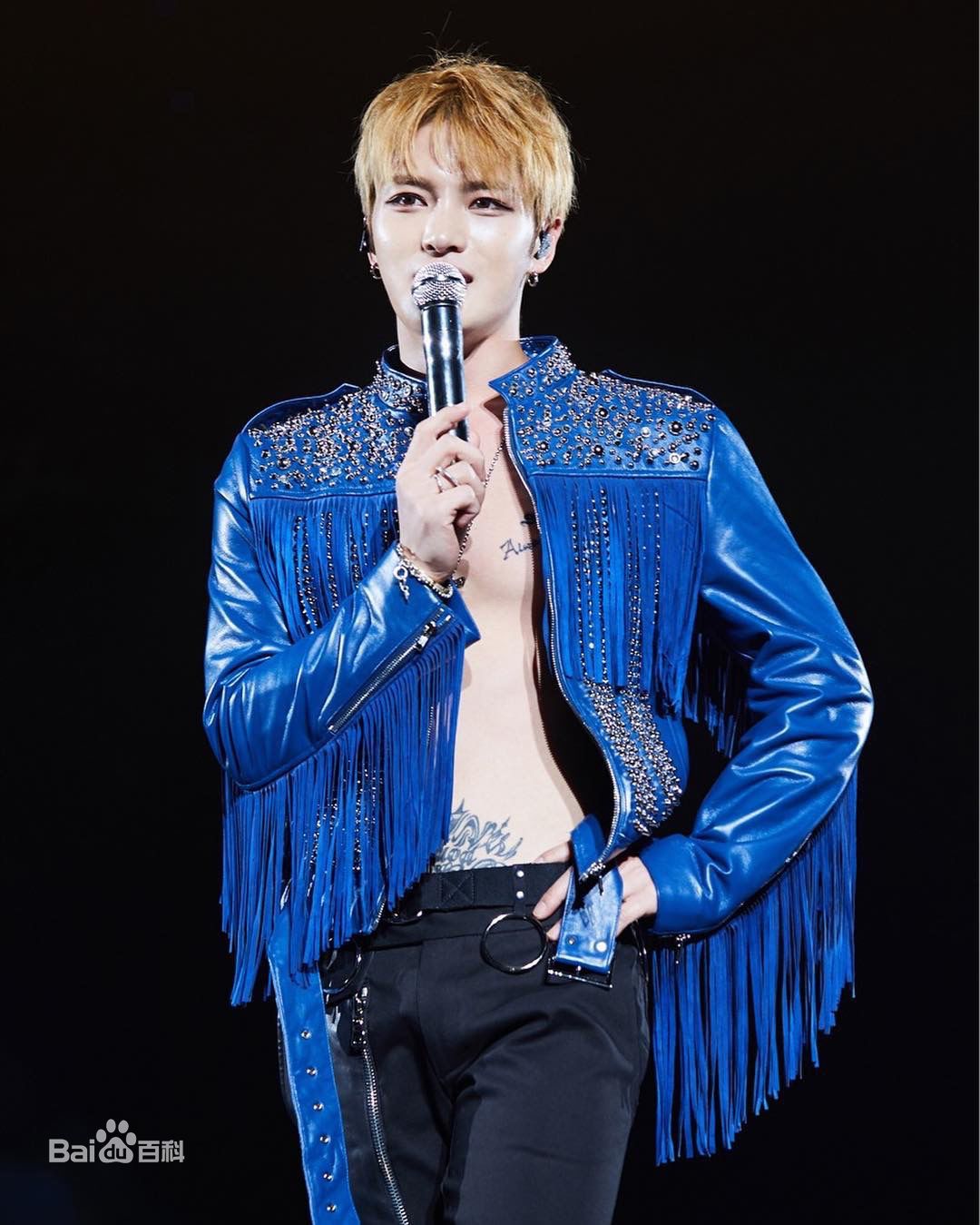 金在中(キム ジェジュン、Kim Jae Joong、Kim Jae Jung、JeJung、J-JUN)2017年演唱会素颜照壁纸