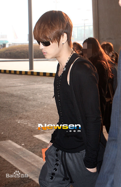 金在中(キム ジェジュン、Kim Jae Joong、Kim Jae Jung、JeJung、J-JUN)机场生活照相册