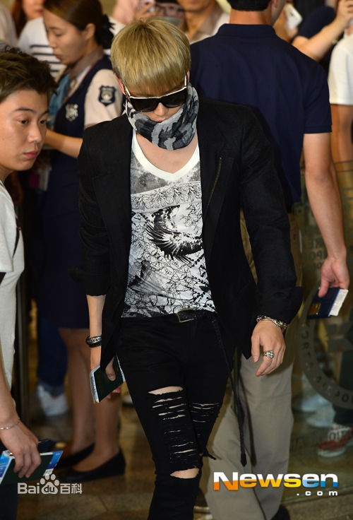 金在中(キム ジェジュン、Kim Jae Joong、Kim Jae Jung、JeJung、J-JUN)机场生活照相册