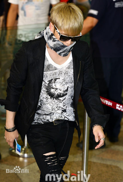 金在中(キム ジェジュン、Kim Jae Joong、Kim Jae Jung、JeJung、J-JUN)机场生活照相册