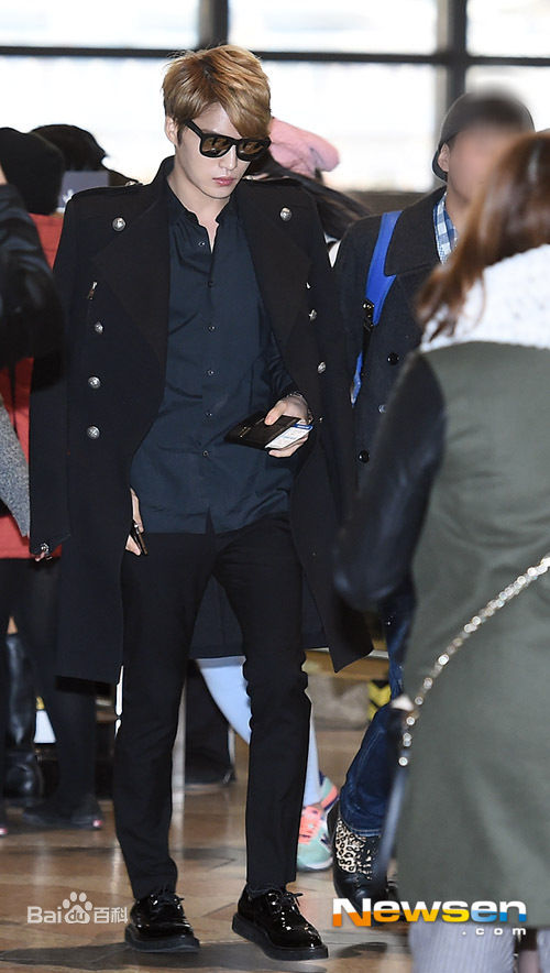 金在中(キム ジェジュン、Kim Jae Joong、Kim Jae Jung、JeJung、J-JUN)机场生活照相册