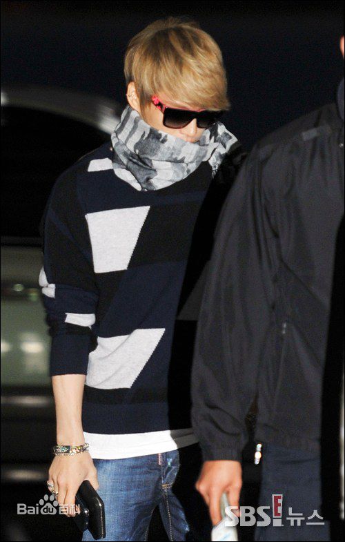 金在中(キム ジェジュン、Kim Jae Joong、Kim Jae Jung、JeJung、J-JUN)机场生活照相册