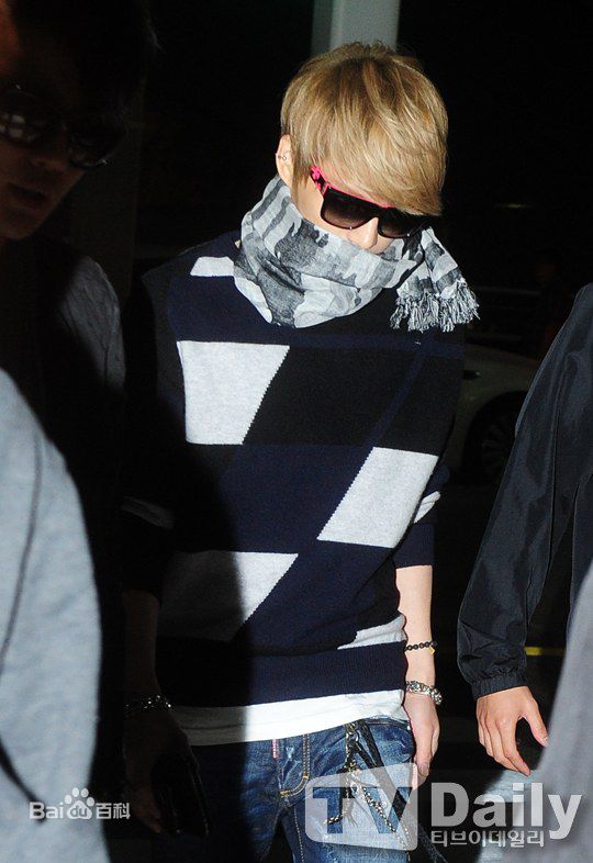 金在中(キム ジェジュン、Kim Jae Joong、Kim Jae Jung、JeJung、J-JUN)机场生活照相册