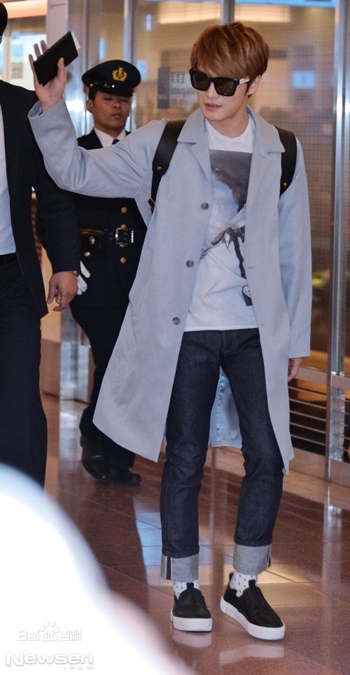 金在中(キム ジェジュン、Kim Jae Joong、Kim Jae Jung、JeJung、J-JUN)机场生活照相册