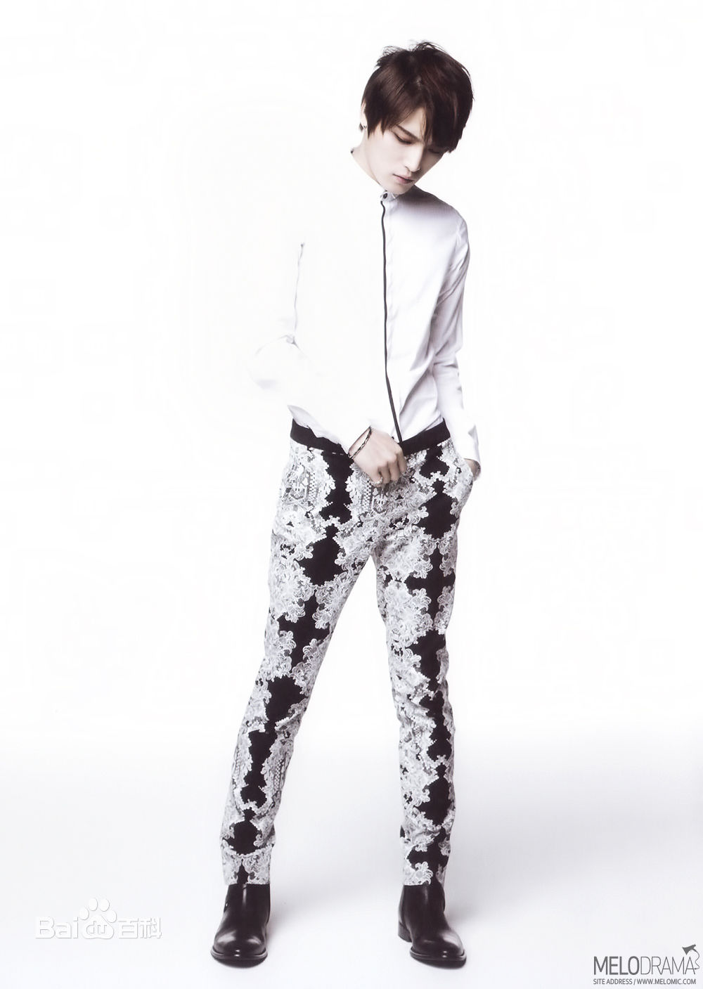 精选金在中(キム ジェジュン、Kim Jae Joong、Kim Jae Jung、JeJung、J-JUN)在《Y》中的图册