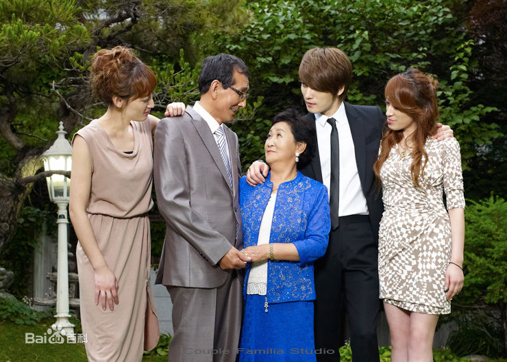 金在中(キム ジェジュン、Kim Jae Joong、Kim Jae Jung、JeJung、J-JUN)家庭图片图集