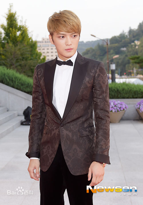 金在中(キム ジェジュン、Kim Jae Joong、Kim Jae Jung、JeJung、J-JUN)141001第七届韩国电视剧节前后照片